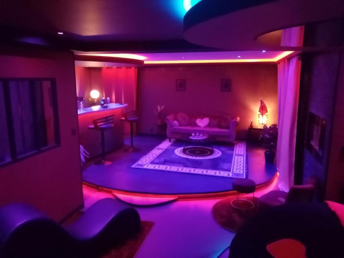 L'Insolite Spa Privatif "Suite Luxueuse-Jacuzzi" Tuluza Zewnętrze zdjęcie