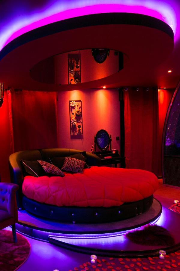 L'Insolite Spa Privatif "Suite Luxueuse-Jacuzzi" Tuluza Zewnętrze zdjęcie