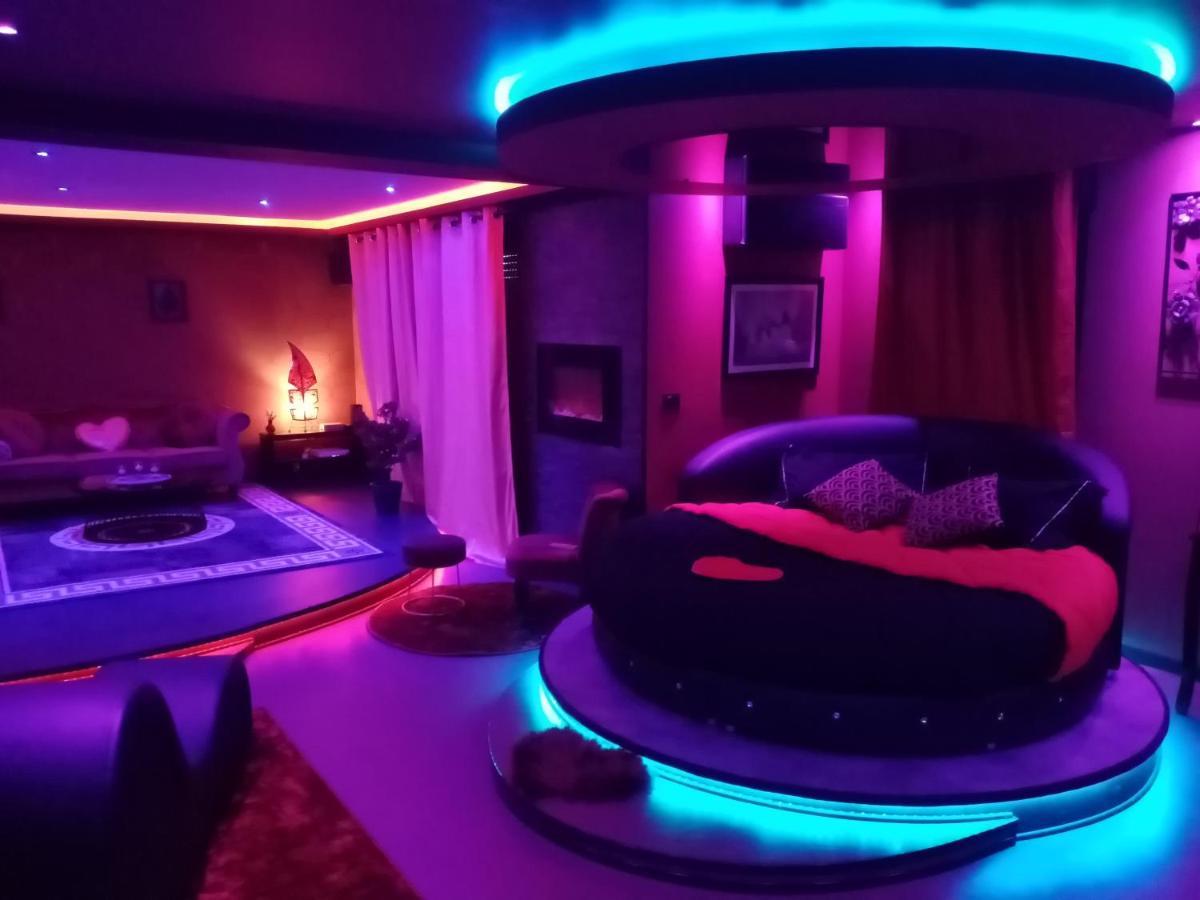 L'Insolite Spa Privatif "Suite Luxueuse-Jacuzzi" Tuluza Zewnętrze zdjęcie