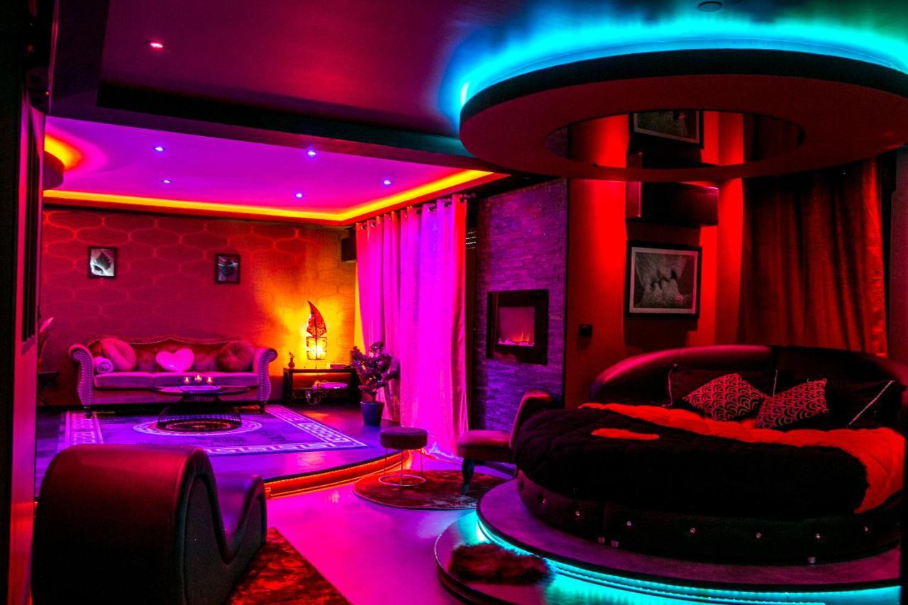 L'Insolite Spa Privatif "Suite Luxueuse-Jacuzzi" Tuluza Zewnętrze zdjęcie