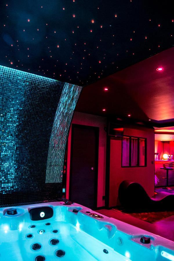 L'Insolite Spa Privatif "Suite Luxueuse-Jacuzzi" Tuluza Zewnętrze zdjęcie