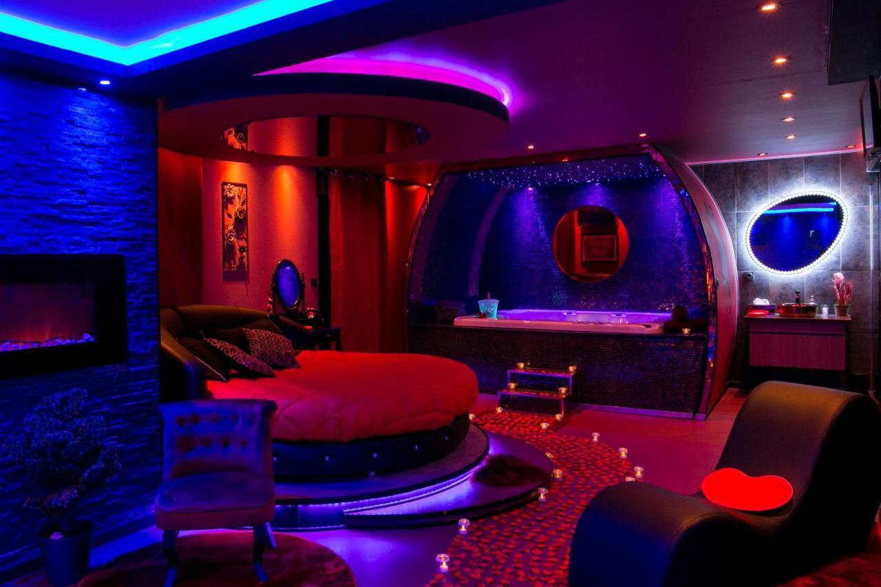 L'Insolite Spa Privatif "Suite Luxueuse-Jacuzzi" Tuluza Zewnętrze zdjęcie