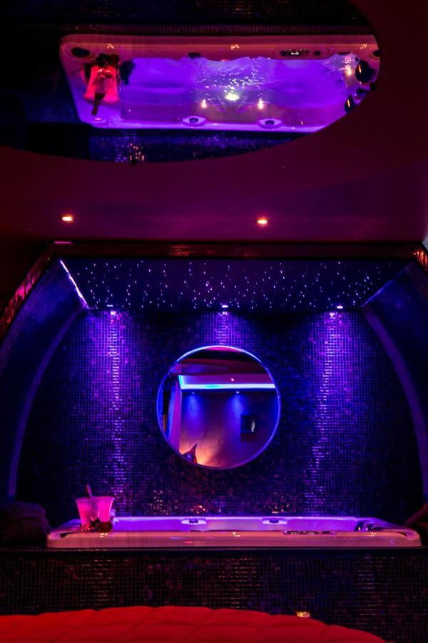 L'Insolite Spa Privatif "Suite Luxueuse-Jacuzzi" Tuluza Zewnętrze zdjęcie